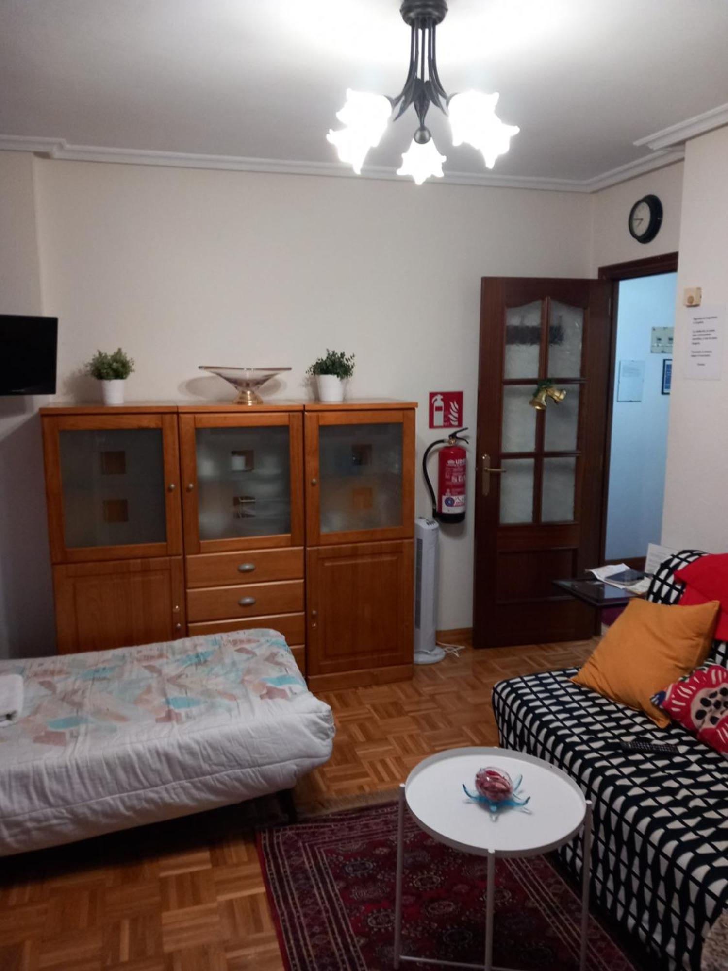 Apartamento Los Fresnos Gijon Ruang foto
